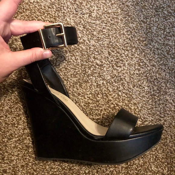 Aldo black wedges - Picture 1 of 1